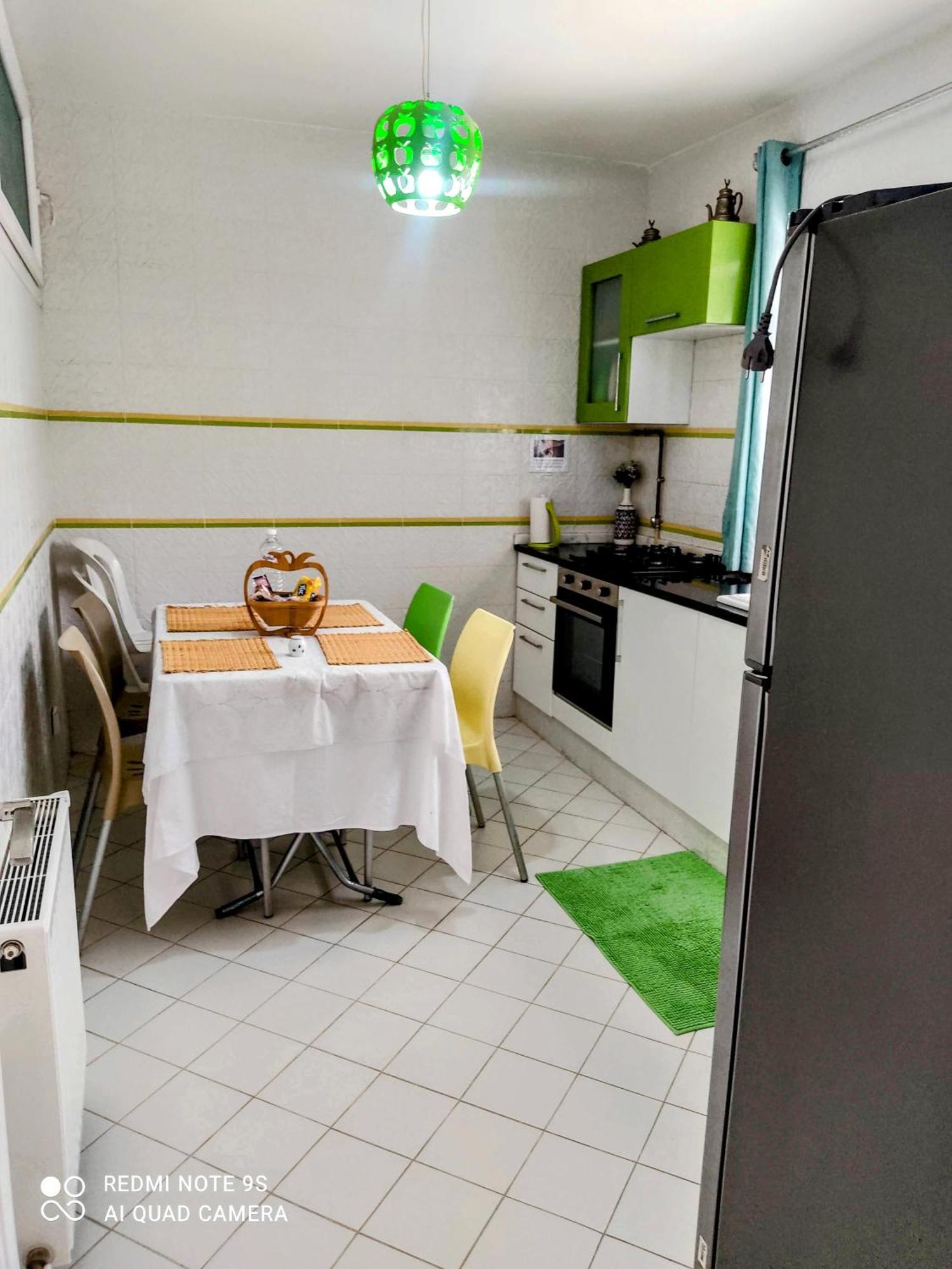 Etage De Villa Avec Jardin, Pres De L'Aireport Et Parking Prive Ariana Eksteriør billede